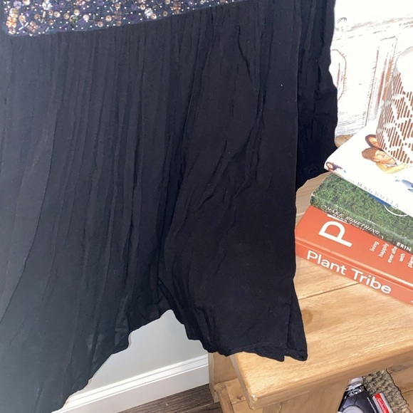 New Friends Colony black cold shoulder beaded boho dress new w/tags size small - Picture 10 of 11